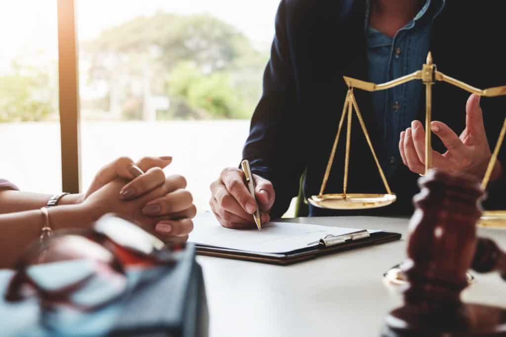 Court Applications vs. Mediation: A Less Stressful Path with EH Mediation Durham